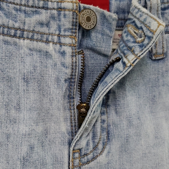 Denim micro mini skirt light-wash Y2K low rise - Picture 6 of 11